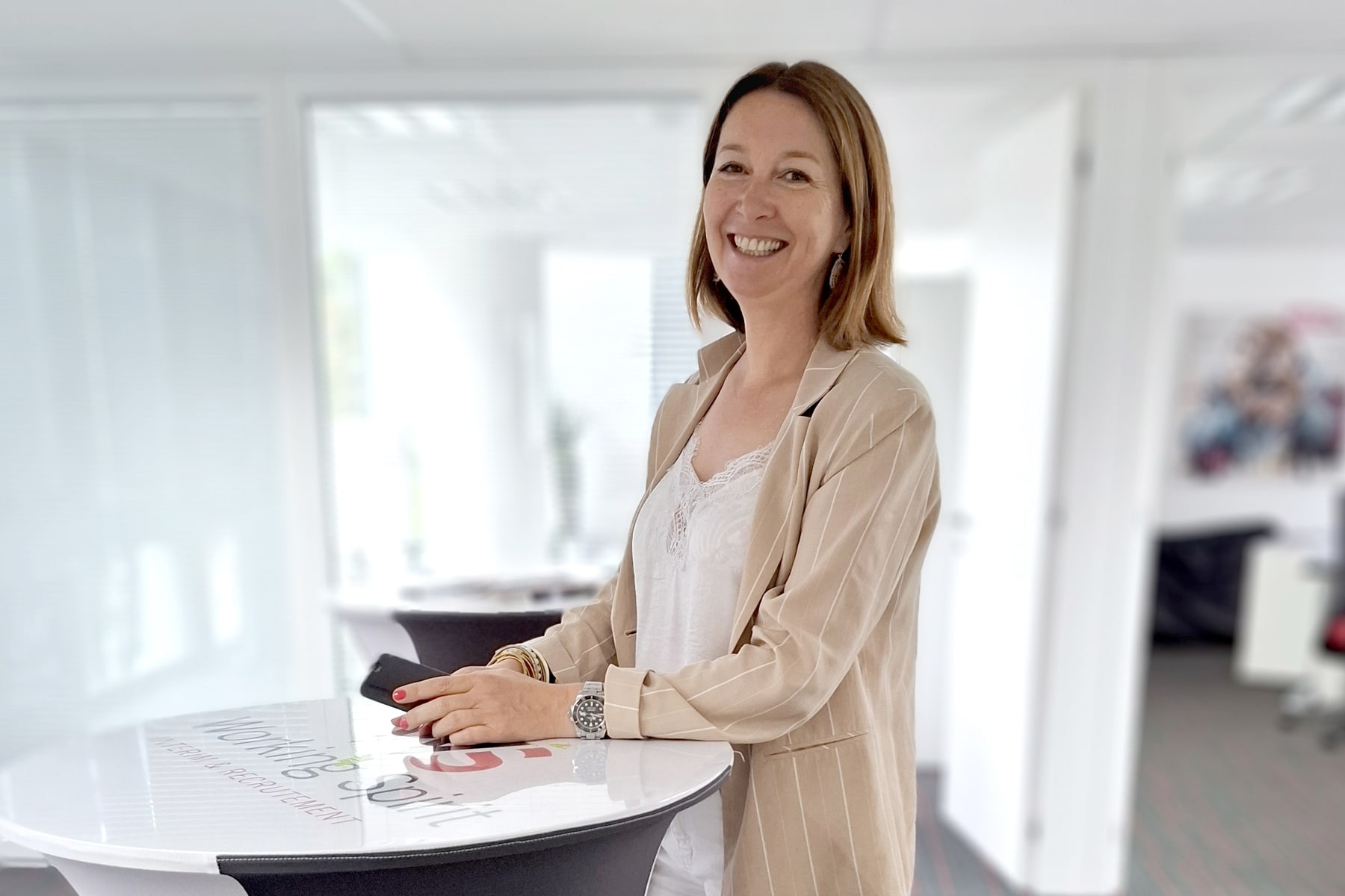 sophie tschirhart-01 (1)